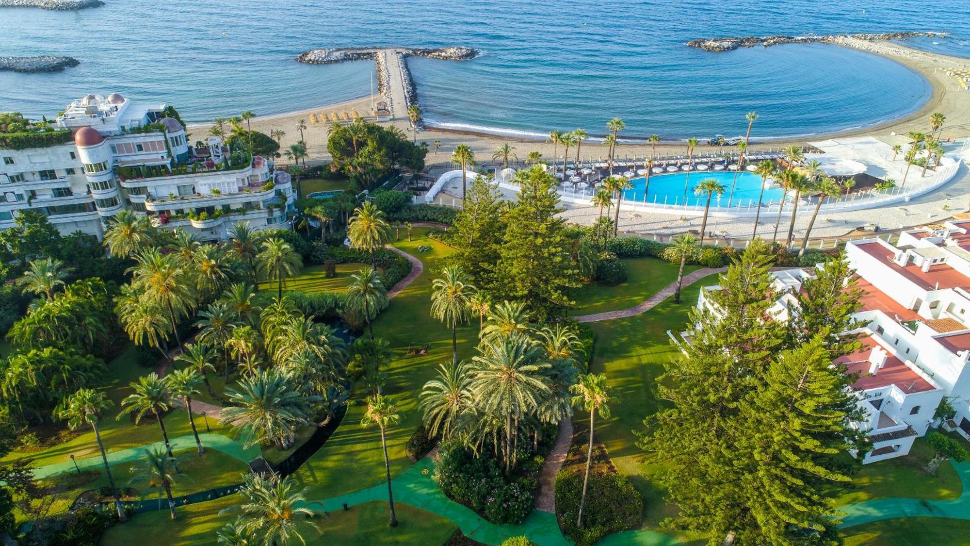 Marbella Banus Suites - Lily Playas Del Duque Banus Beach Apartment Kültér fotó